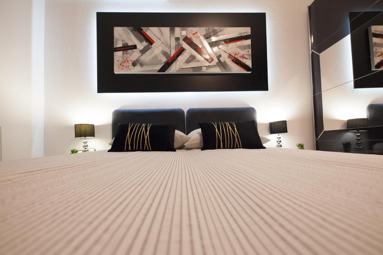 Apartman Aurelius - Private Parking Osijek Zewnętrze zdjęcie